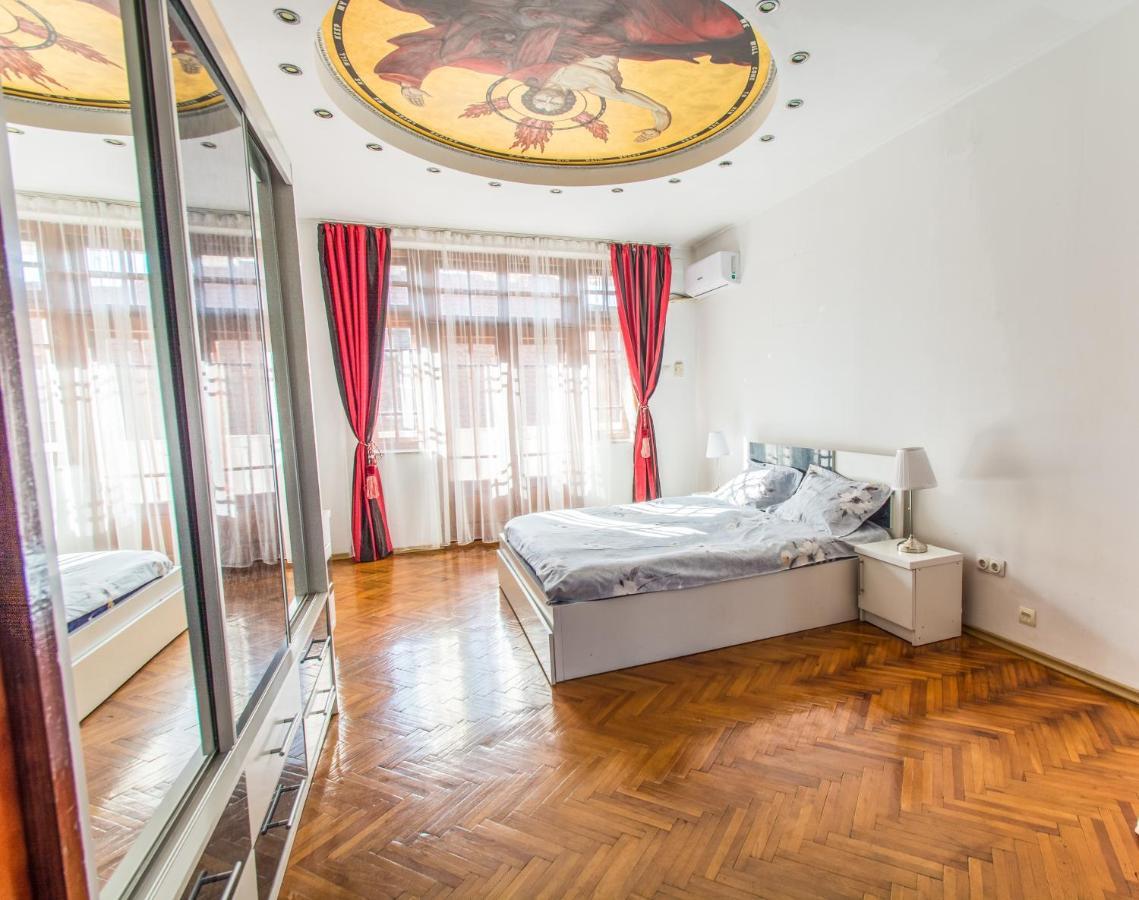 Apartment Faryna Букурещ Екстериор снимка