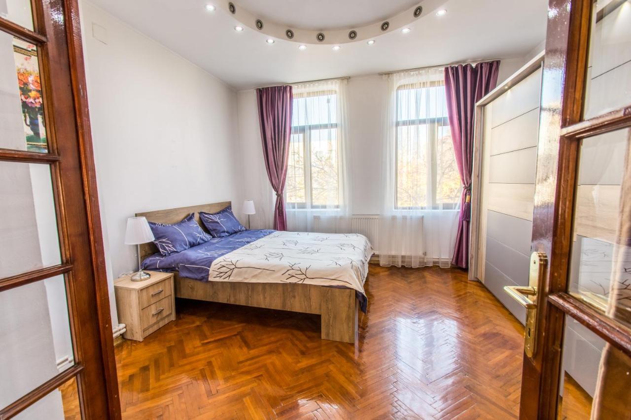 Apartment Faryna Букурещ Екстериор снимка