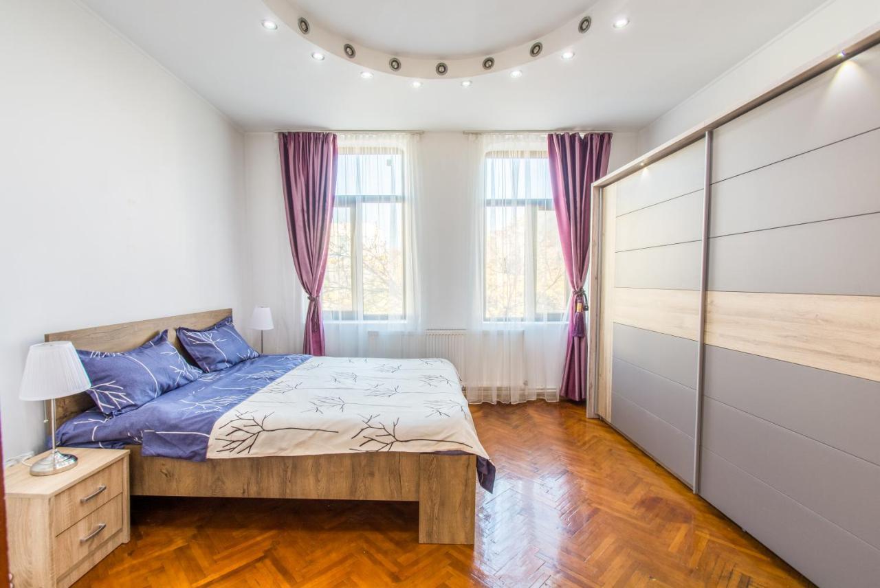 Apartment Faryna Букурещ Екстериор снимка